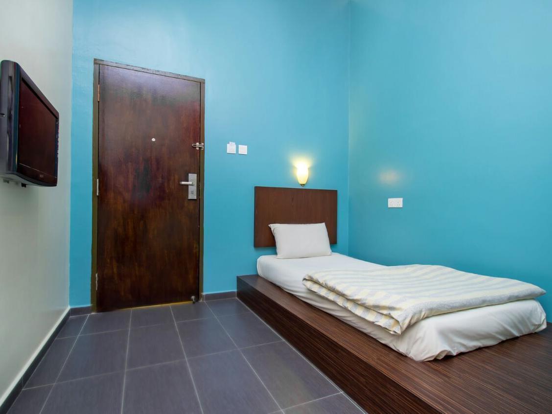 Ample Hotel Skudai Bagian luar foto